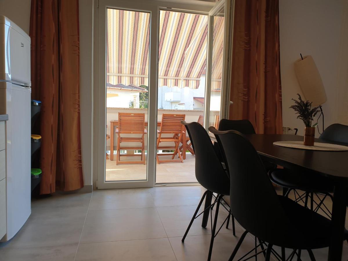 Apartments Ribaric Palit Exterior foto